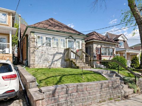 Photo 1 at 31 Blandford Street, Oakwood Village, Toronto