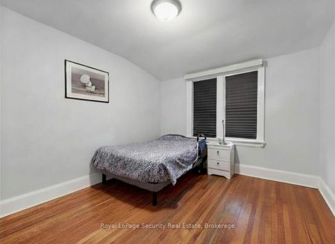 Photo 19 at 31 Blandford Street, Oakwood Village, Toronto