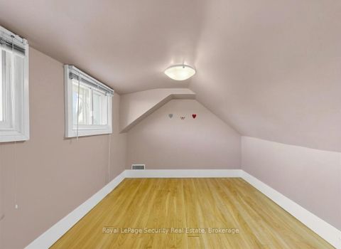 Photo 22 at 31 Blandford Street, Oakwood Village, Toronto