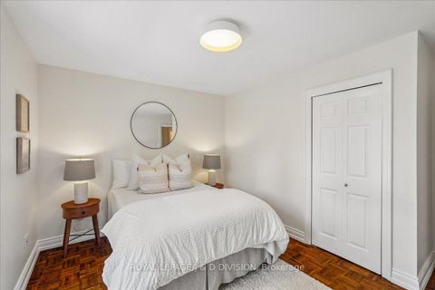 Photo 24 at 8 Crimson Millway, Windfields, Toronto