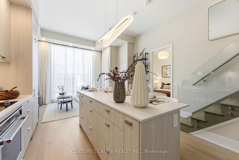 Photo 2 at 315 - 115 Denison Avenue, Chinatown, Toronto