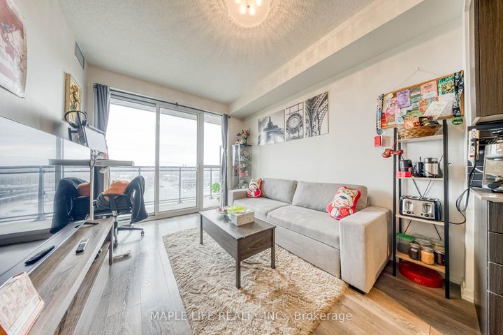 Photo 17 at 804 - 3237 Bayview Avenue, Bayview Village, Toronto