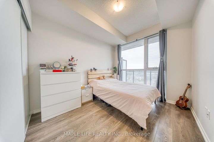 Photo 20 at 804 - 3237 Bayview Avenue, Bayview Village, Toronto
