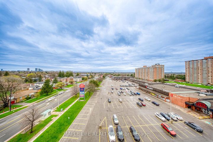 Photo 39 at 804 - 3237 Bayview Avenue, Bayview Village, Toronto