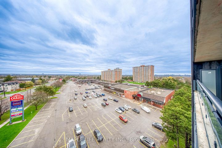 Photo 40 at 804 - 3237 Bayview Avenue, Bayview Village, Toronto