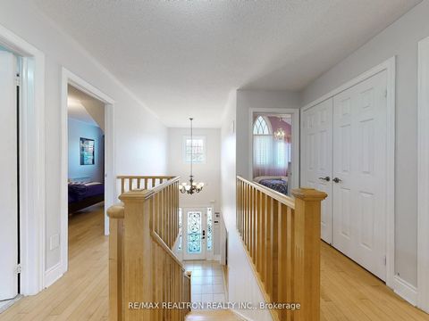 Photo 14 at 21 Watkins Glen Crescent, Bayview Wellington, Aurora