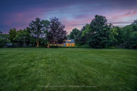 Photo 5 at 10 Penwood Crescent, Don Mills, Toronto