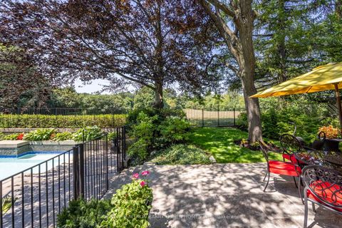 Photo 8 at 10 Penwood Crescent, Don Mills, Toronto