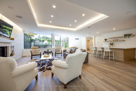 Photo 47 at 10 Penwood Crescent, Don Mills, Toronto