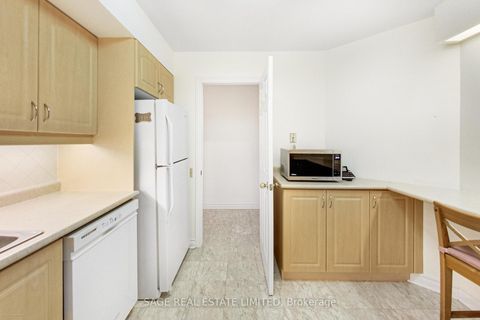 Photo 12 at 207 - 1177 Yonge Street, Moore Park, Toronto