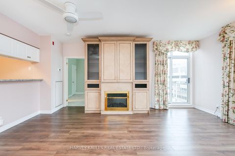 Photo 13 at 903 - 1 Deer Park Crescent, St. Clair, Toronto