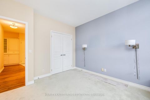 Photo 31 at 903 - 1 Deer Park Crescent, St. Clair, Toronto