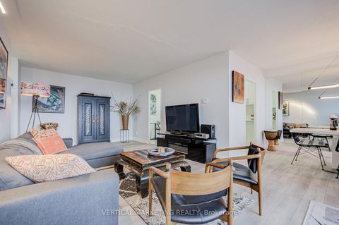 Photo 14 at Ph 06 - 20 Gilder Drive, Eglinton East, Toronto