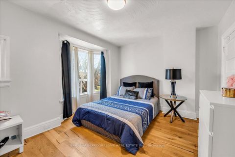 Photo 14 at 332 Delaware Avenue, Junction, Toronto