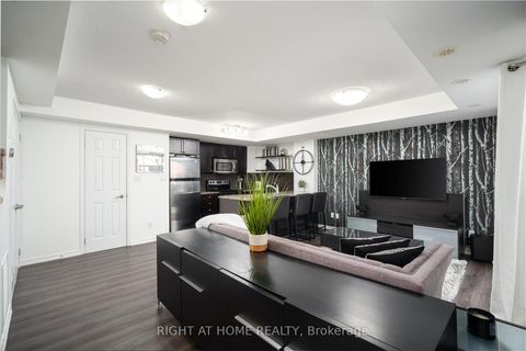 Photo 4 at 112 - 1 Ruttan Street, Dufferin Grove, Toronto