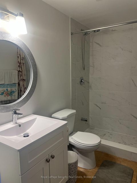Photo 15 at 911 - 1600 Keele Street, Eglinton West, Toronto