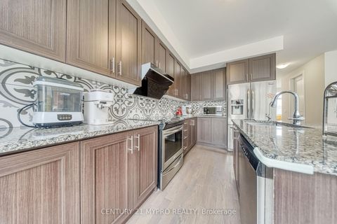 Photo 11 at 531 Carrville Road, South Richvale, Richmond Hill