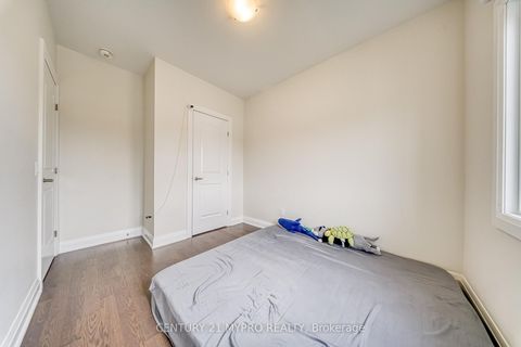 Photo 23 at 531 Carrville Road, South Richvale, Richmond Hill
