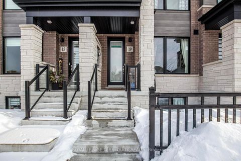 Photo 1 at 19 Assunta Lane, Bowmanville, Clarington