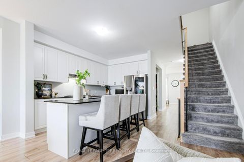 Photo 20 at 19 Assunta Lane, Bowmanville, Clarington