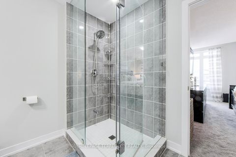 Photo 28 at 19 Assunta Lane, Bowmanville, Clarington