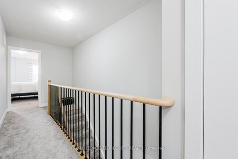 Photo 32 at 19 Assunta Lane, Bowmanville, Clarington