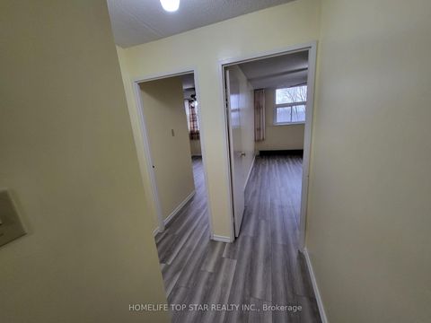 Photo 10 at 204 - 3765 Sheppard Avenue, Sullivan, Toronto