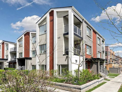 Photo 3 at 14 - 70 Orchid Place Drive, Malvern, Toronto