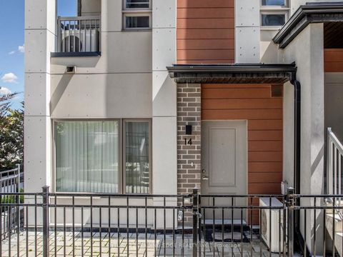 Photo 7 at 14 - 70 Orchid Place Drive, Malvern, Toronto
