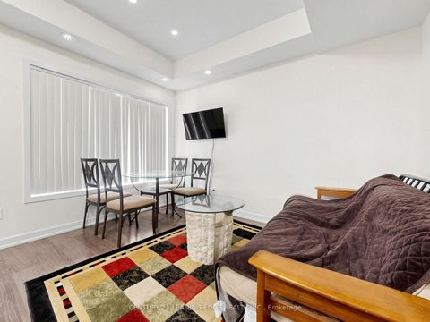 Photo 15 at 14 - 70 Orchid Place Drive, Malvern, Toronto
