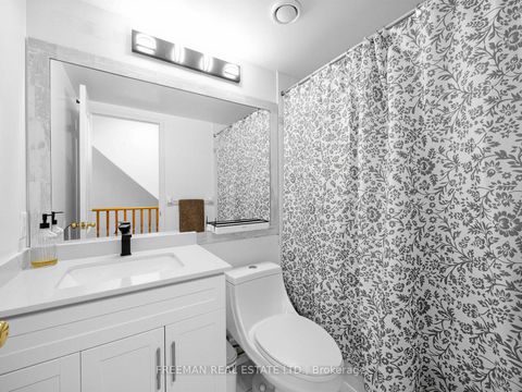 Photo 22 at C13 - 108 Finch Avenue W, Newtonbrook West, Toronto