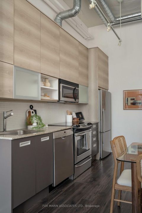Photo 15 at 430 - 380 Macpherson Avenue, Casa Loma, Toronto
