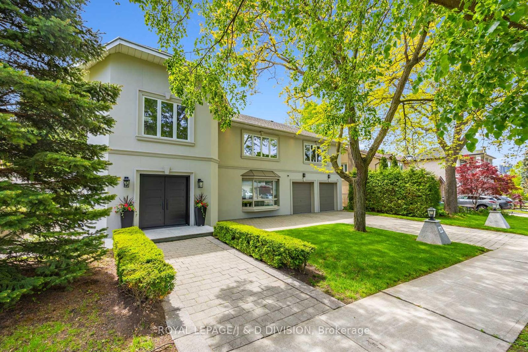 31 George Henry Boulevard, Henry Farm, Toronto photo 0