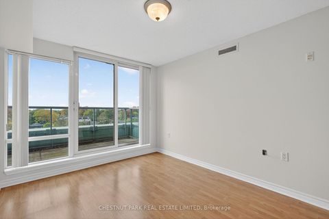 Photo 6 at 703 - 3840 Bathurst Street, Clanton Park, Toronto