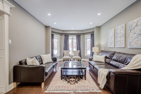 Photo 3 at 372 Greenock Drive, Maple, Vaughan