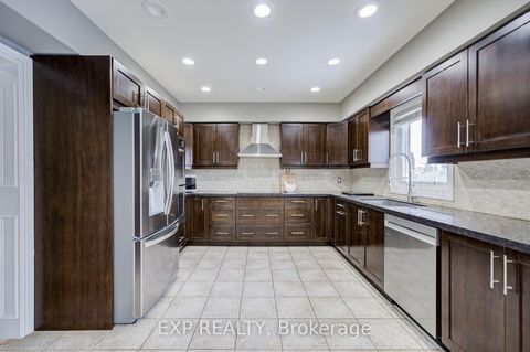 Photo 14 at 372 Greenock Drive, Maple, Vaughan