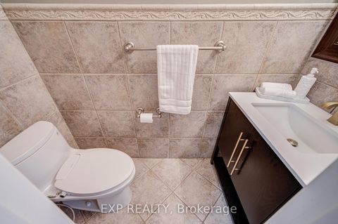 Photo 19 at 372 Greenock Drive, Maple, Vaughan