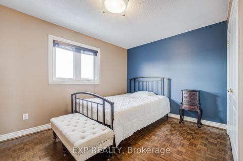 Photo 26 at 372 Greenock Drive, Maple, Vaughan