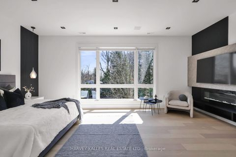 Photo 16 at 193 Beechwood Crescent, Central Newmarket, Newmarket