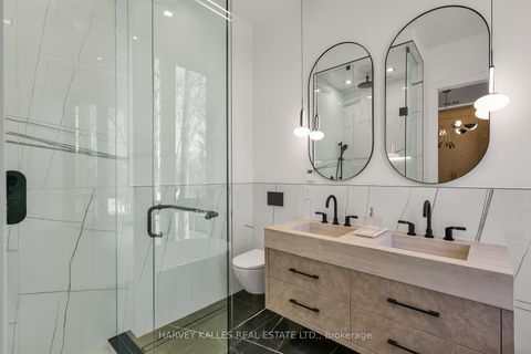 Photo 19 at 193 Beechwood Crescent, Central Newmarket, Newmarket