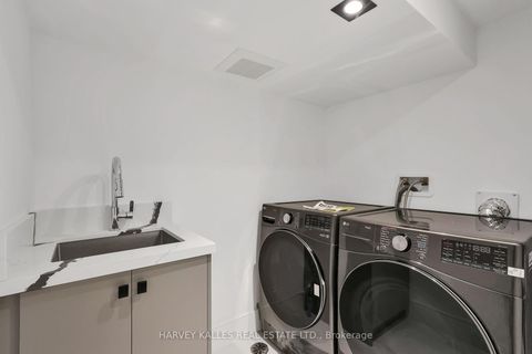 Photo 38 at 193 Beechwood Crescent, Central Newmarket, Newmarket