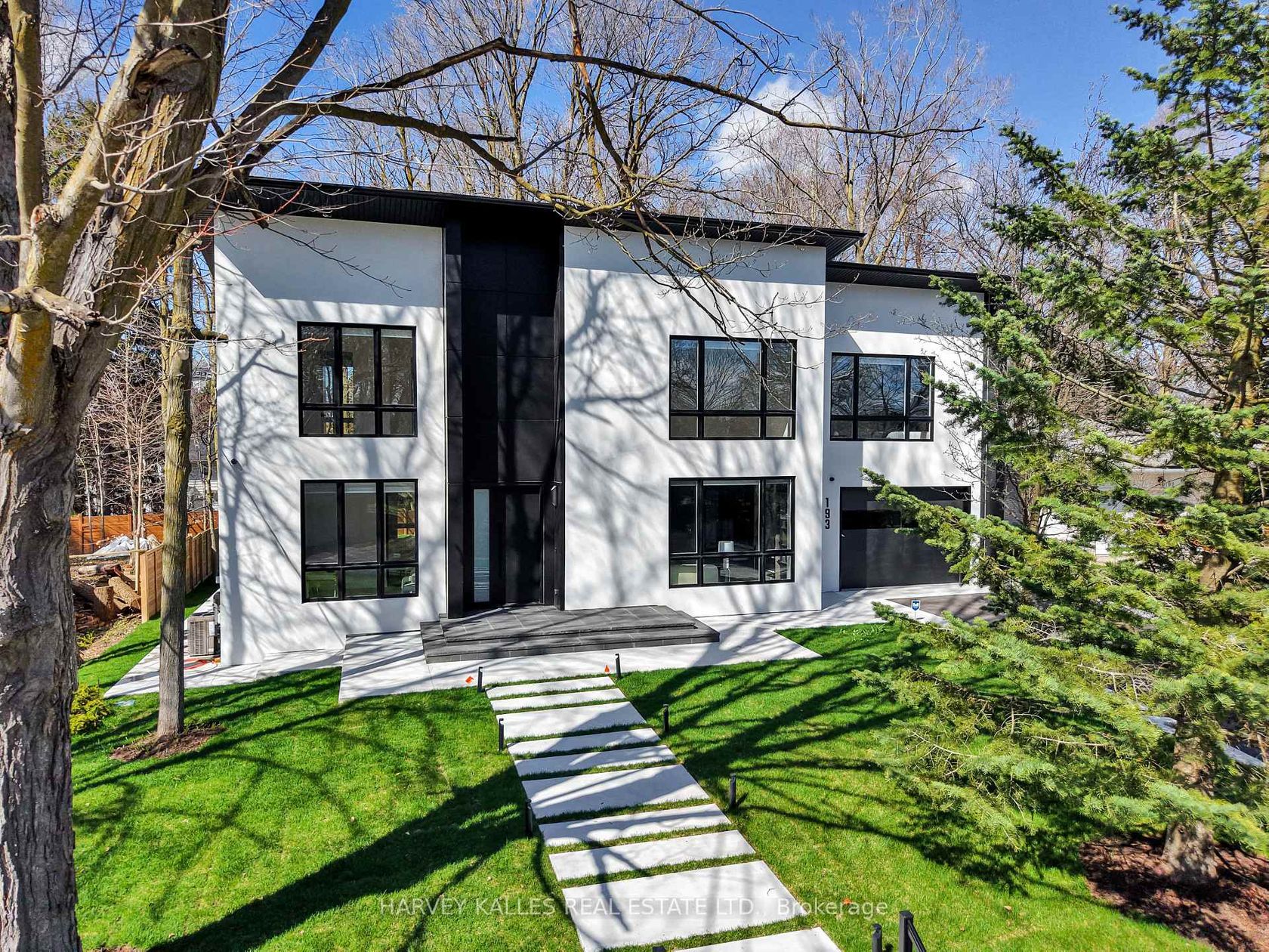 193 Beechwood Crescent, Central Newmarket, Newmarket 