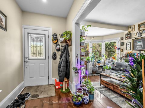 Photo 20 at 505 Parkside Drive, Swansea, Toronto