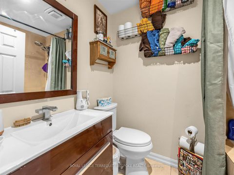 Photo 21 at 505 Parkside Drive, Swansea, Toronto