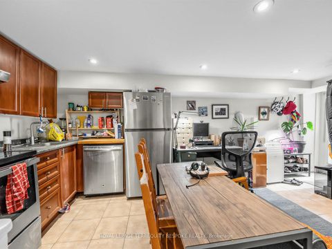 Photo 28 at 505 Parkside Drive, Swansea, Toronto