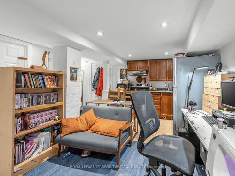 Photo 29 at 505 Parkside Drive, Swansea, Toronto
