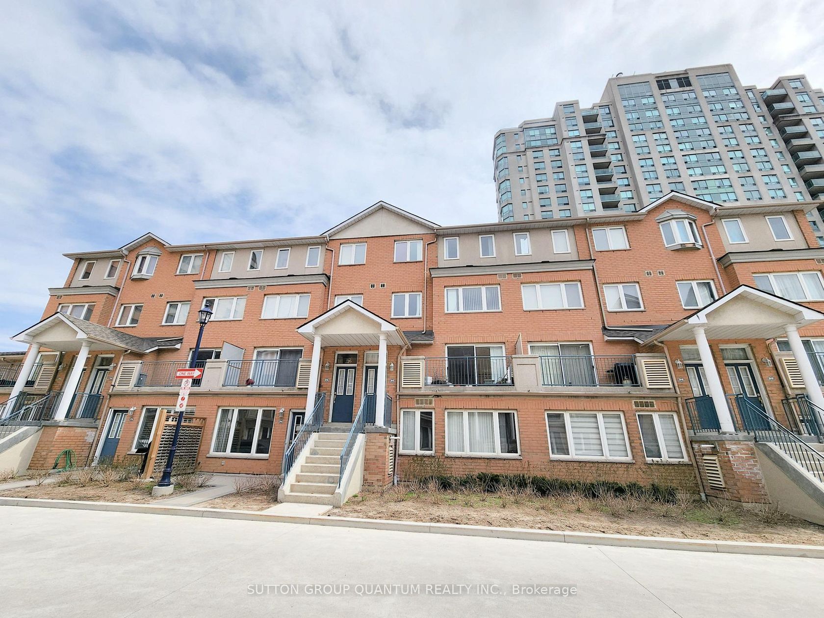 7 - 119 Omni Drive, Bendale, Toronto photo 1