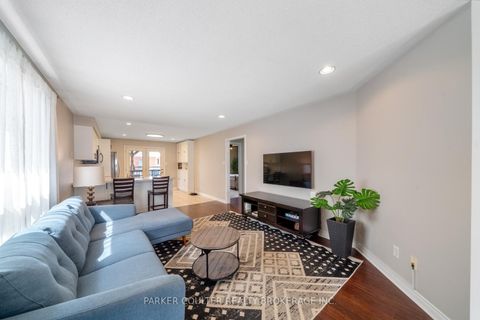 Photo 5 at 216 Mapleton Avenue, Holly, Barrie