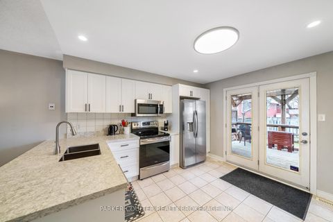 Photo 9 at 216 Mapleton Avenue, Holly, Barrie