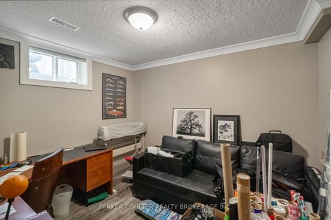 Photo 16 at 216 Mapleton Avenue, Holly, Barrie